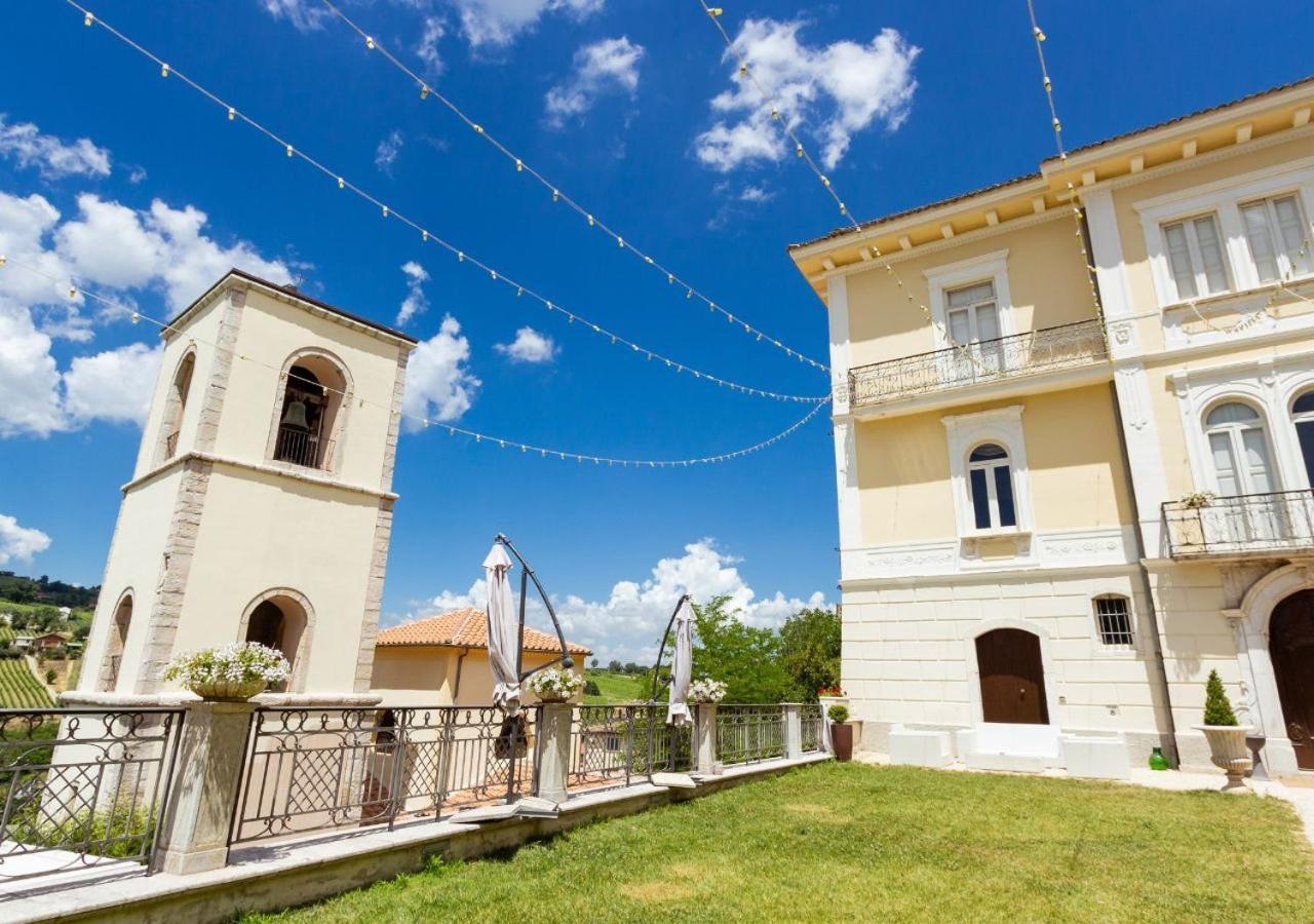 Apartamento Palazzo Vittoli - Irpinia Castelfranci Exterior foto