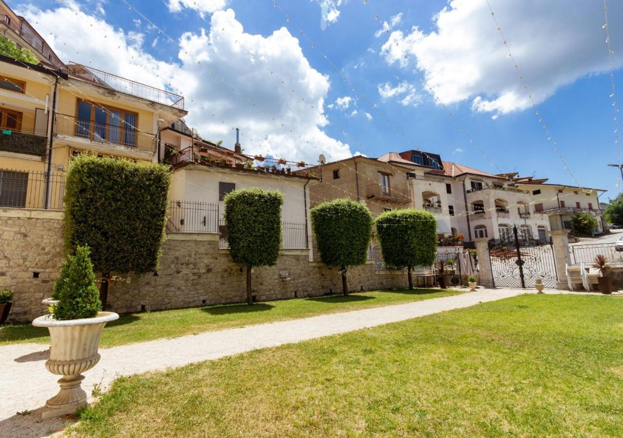 Apartamento Palazzo Vittoli - Irpinia Castelfranci Exterior foto