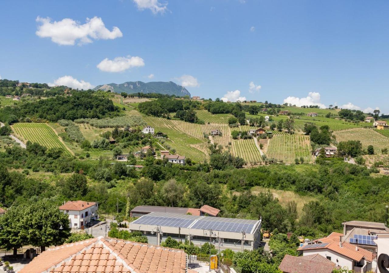 Apartamento Palazzo Vittoli - Irpinia Castelfranci Exterior foto