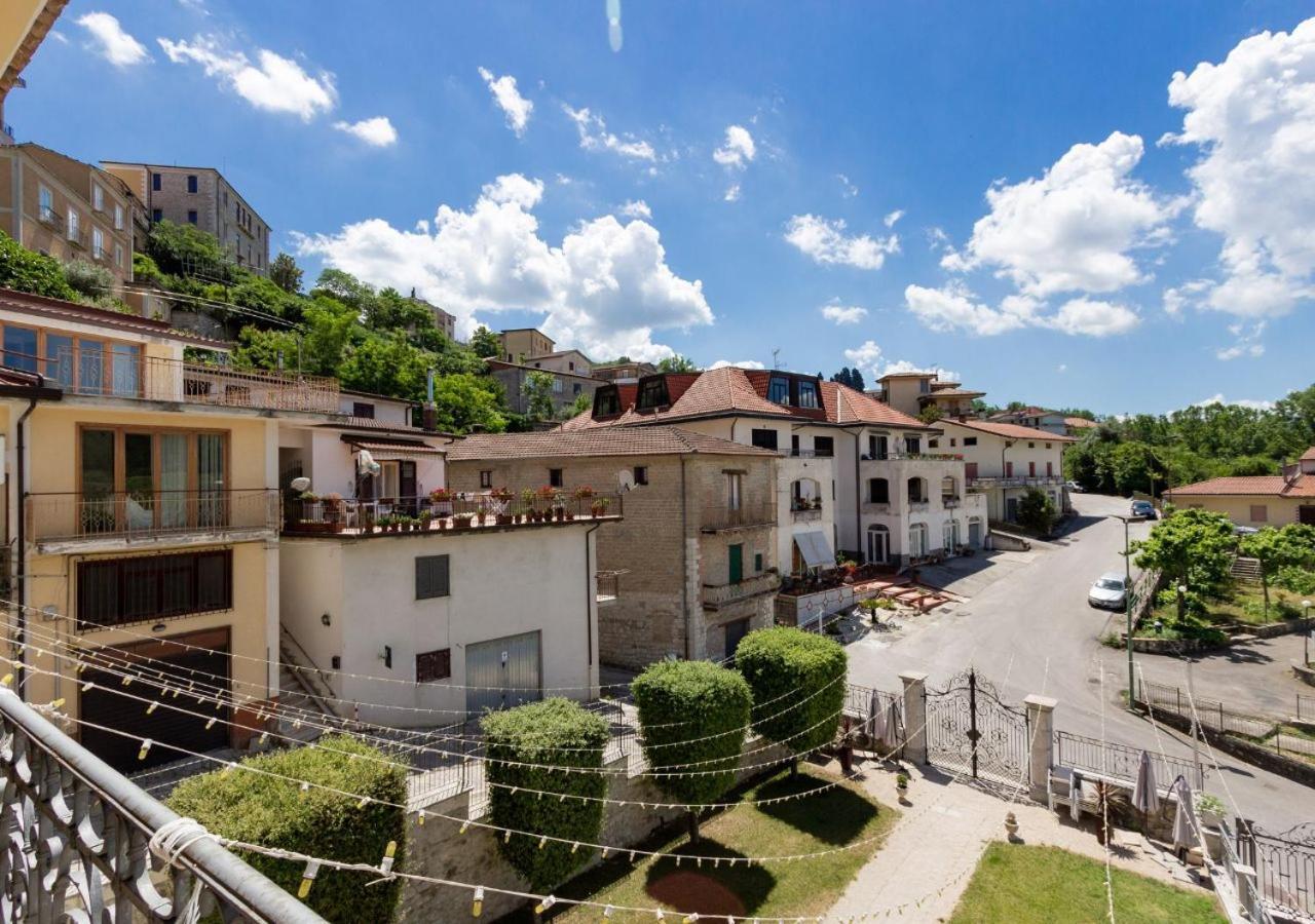 Apartamento Palazzo Vittoli - Irpinia Castelfranci Exterior foto