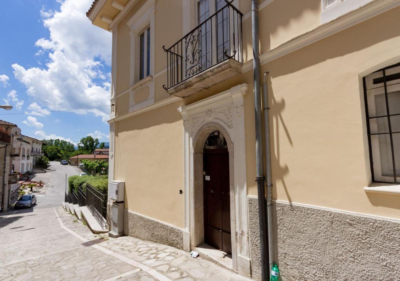 Apartamento Palazzo Vittoli - Irpinia Castelfranci Exterior foto
